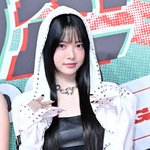 [댓글부탁해] 르세라핌 홍은채 '탄탄 복근'[엑's <b>HD</b>포토]