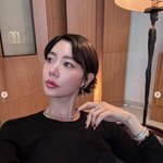 클라라, 성형 논란 후 홍콩行..우아한 성탄절