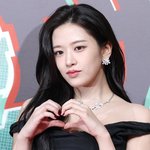 <b>안유진</b> 스타일링 제대로하니까