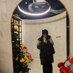 <b>신주아</b>, 크리스마스 패션은 꽁꽁 두른 패션