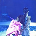 카리나 안유진 이 <b>사진</b> 왤케 좋지