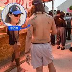 [단독] "바른자세, 맑은정신, 노는아이"…송민호, 상의탈의...