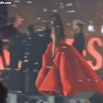 [댓글부탁해] 시상식 끝나고 <b>전력질</b>주로 달려서 언니 장다아 옆으로...