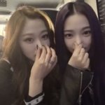 아 친구한테 감기 옮았는데 <b>개화</b>나네