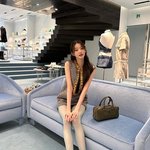 장원영 다리 <b>인간미</b>라곤 없네ㅋㅋ