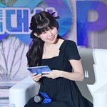 [사진]우정잉,'백옥피부 뽐내며 미소'