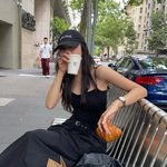 [댓글부탁해] ‘42kg’ 이솔이, 민소매에 드러난 앙상한 팔....