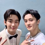김수현이랑 셀카 찍은 엔시티 마크 반응