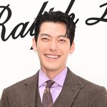 '희귀암 극복' 김우빈, 어린이<b>병동</b>에 크리스마스 선물…"매년 진행한...