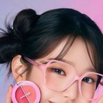 장원영 어뮤즈 얼빡샷 <b>모음</b> ㄹㅇ개이쁘네ㄷㄷ