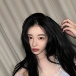 "내내 표현해야 되냐"…'승리 열애설' 유혜원, 추모 후 셀카→누리꾼...