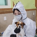 파격노출 즐기던 장재인, <b>웬일</b>로 꽁꽁 싸맸나 보니 “유기견 봉사활동”