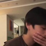 [모두드루와] 뷔 위라하면서 <b>면도</b>하는거 왤케 웃김ㅋㅋㅋㅋㅋ