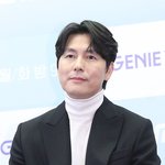 [<b>POP</b>이슈]정우성, 문가비와 혼외자 논란 의식? 혼자 새해인사...