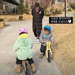 74세’ 이영하, 최근 근황...손주 바라보며 <b>흐뭇</b>한 미소