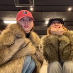 자매라 해도 믿겠어, 트와이스 지효 “커플룩 입고 데이트” 달콤한...