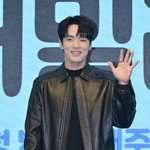 [단독]김정현, '김딱딱' 탈출할까…'팔짱 거부' 서현 앞 "반성할...