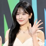 중안부 길어도 예쁜연예인들.<b>jpeg</b>