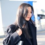 [사진]차분한 표정으로 출국하는 문가영