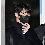 차은우, 얼굴 하나로 세상 화려한 올블랙룩‥<b>연초</b>부터 완벽한 미모