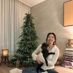 류이서, 반려견 껴안고 청순 미모 <b>발사</b>…전진 또 반하겠네