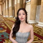 [드루와] 박민영, 우아한 드레스 자태 공개… 남다른 '꽃미모'