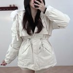 얘들아 이 패딩 넘 싼티 나냐