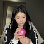 <b>원희</b> 볼 다 젖살인가