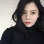 한소희 <b>메컵</b> 특징좀 ㅈㅂㅈㅁ
