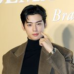 [단독] 차은우, 고민시 만날까…홍자매 신작 남주인공 유력