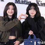 르세라핌 허윤진-홍은채 '하트 하나로 <b>합체</b>'[엑's HD포토]