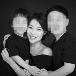 '이혼' 황정음, 두 아들 함께한 가족사진 공개…"사랑해" [<b>N</b>샷]