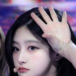 <b>이사람</b> 예쁨?