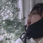 율희, 최민환 성매매 <b>무혐</b>의 받자 새출발 결심..여전한 미모