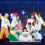 "우리는 핑크 블러드"…'SM 30주년' H.O.T.부터 라이즈까지...