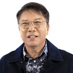 회사 세운 이수만은 어디에… “해외서 걸그룹 육성”