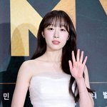 [포토] 우주소녀 <b>수빈</b> '뮤지컬 배우로 왔어요'