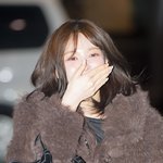 팬 응원소리에 감동완’ (웬디의 영스트리트 출근길) [<b>HD</b>포토]