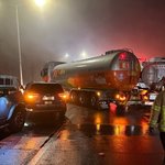 아이스’에 새벽 자유로서 44대 연쇄 <b>추돌</b> 사고…출근길 극심한 정체