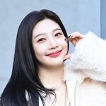 조이, <b>SM</b>과 재계약 체결…"신뢰의 10년, 앞으로도 함께"