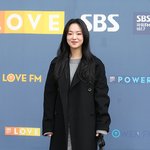[드루와] [포토]전여빈, 롱코트로 깔끔하게