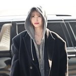 [현장포토] "오늘은, <b>락시크</b>"…모모, 인형의 눈맞춤