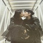 문가영·<b>최현욱</b>, 뽀뽀 사진은 '그놈은 흑염룡' 촬영용…"유출"