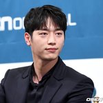[단독] '얼굴천재' 서강준, 신동엽 만난다…전역 후 첫 예능은...