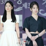 송혜교, '예쁜 동생' 수지와 연극 데이트…서로 사진 찍어주기 삼매경