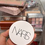 건성들아 <b>나스</b> 쿠션 써라