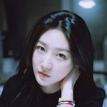 이 사진은 안 지우려나? 김새론, 댓글은 차단..'' 가득한 근황