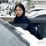 임신한 상태였네…김민희홍상수, 연말 <b>폭설</b> 데이트 포착 때 모습은