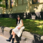 ‘42kg’ 이솔이, <b>오버</b>핏 원피스 속 ‘뼈말라 몸매’ 과시..풍경보다...