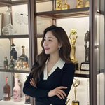 오나라, 한강뷰 집 최초 공개…"에르메스 쇼룸인 줄"